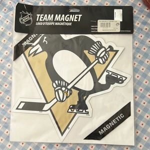 Pittsburgh Penguins car magnet